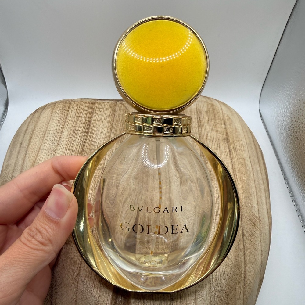BVLGARI Goldea Perfume Bottle Empty Gold Tone Large Display‎ Vanity Decor